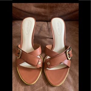 Nine West Cognac Slip-On Sandals Sz 9